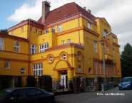 Dětský domov a školní jídelna, Vrchlabí, Žižkova 497