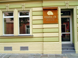 Přátelství 555/9, 10400 Praha